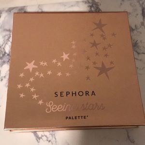 Eyeshadow palette